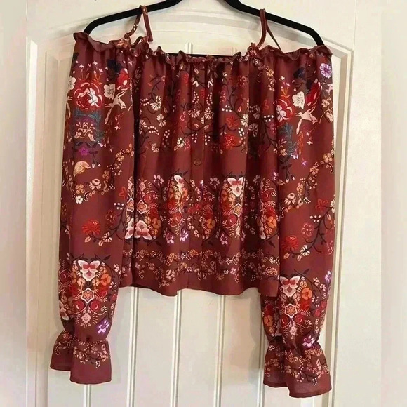 RUE 21 COLD SHOULDER BLOUSE RED TOP FLORAL SHIRT Work medium CROPPED boho - Picture 1 of 5